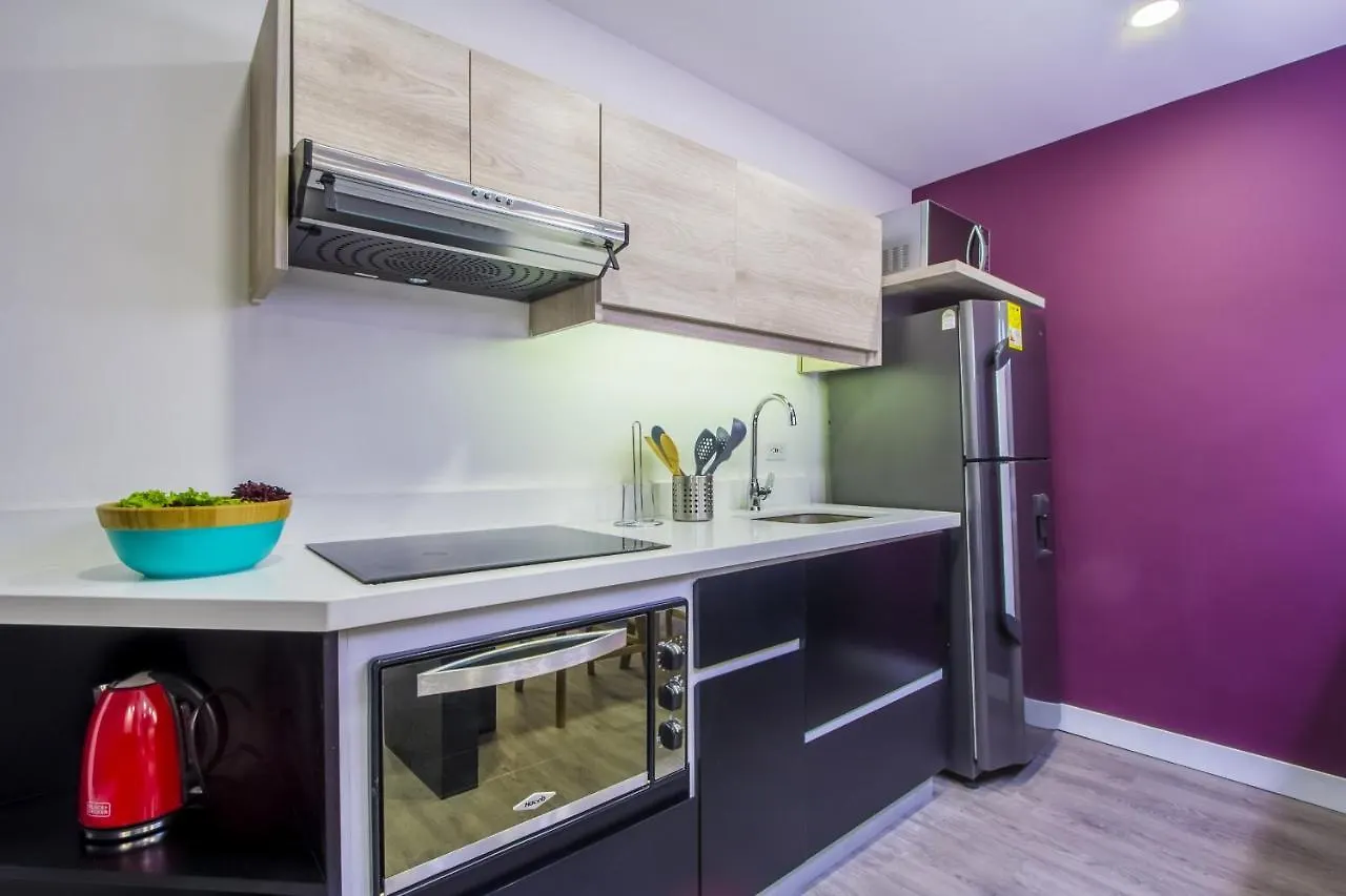 Laureles Suites By Lifeafar Medellin 0*,
