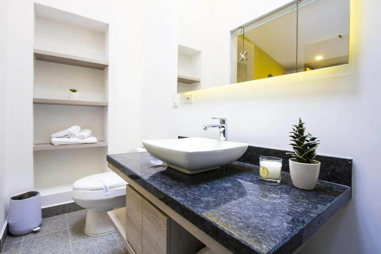 Apartment Laureles Suites By Lifeafar Medellin