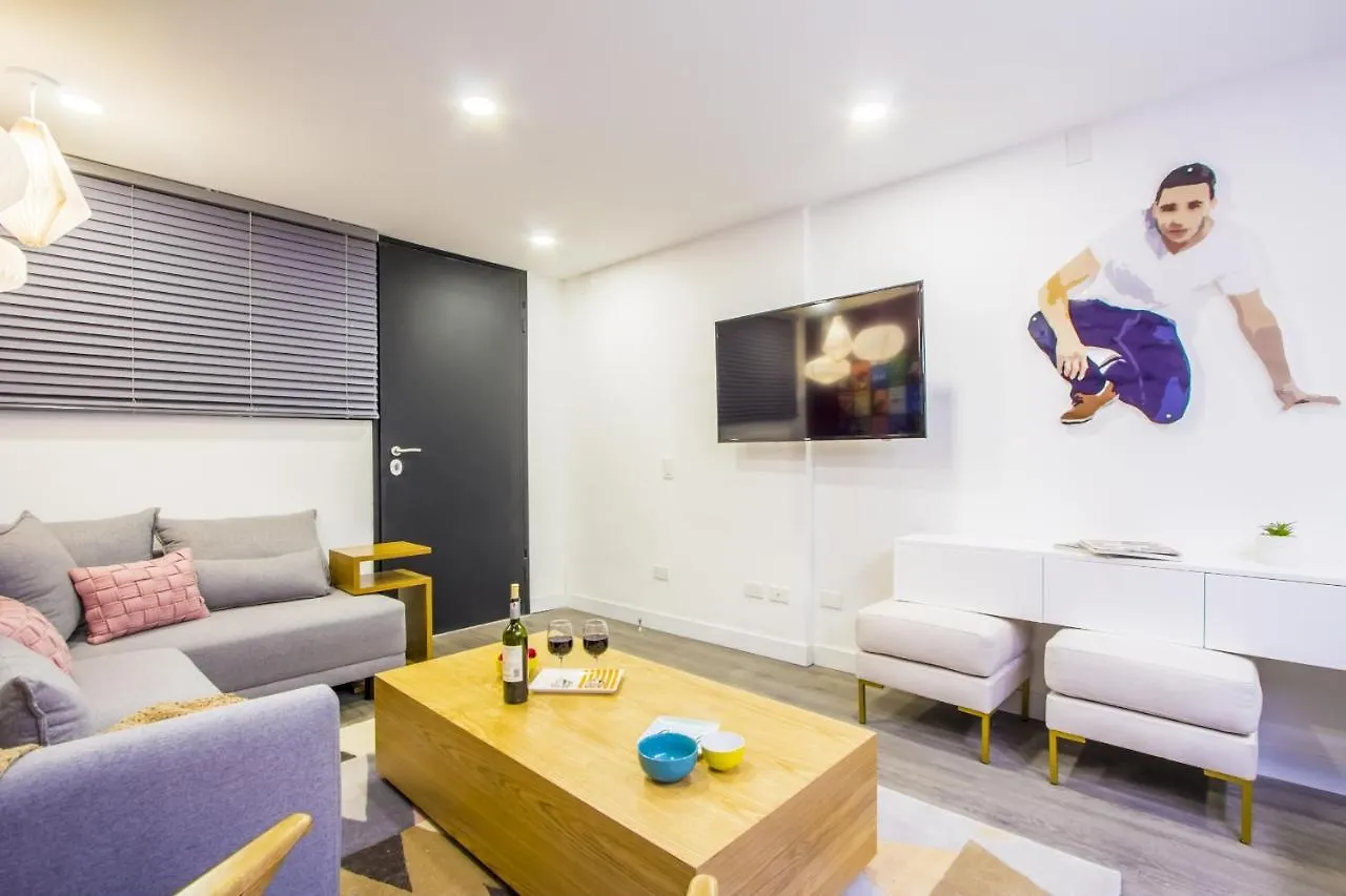 Laureles Suites By Lifeafar Medellin