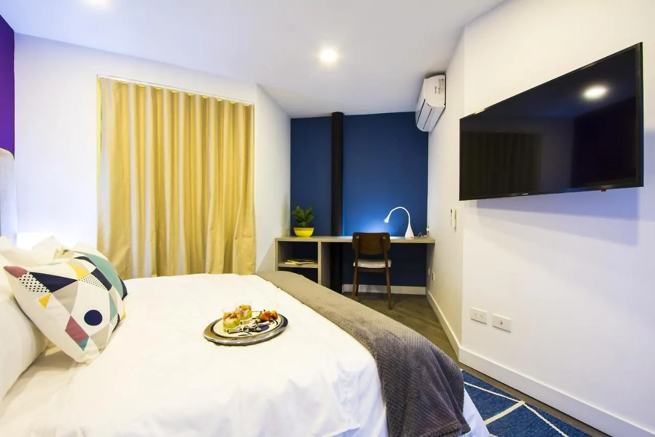 Laureles Suites By Lifeafar Medellin Colombia