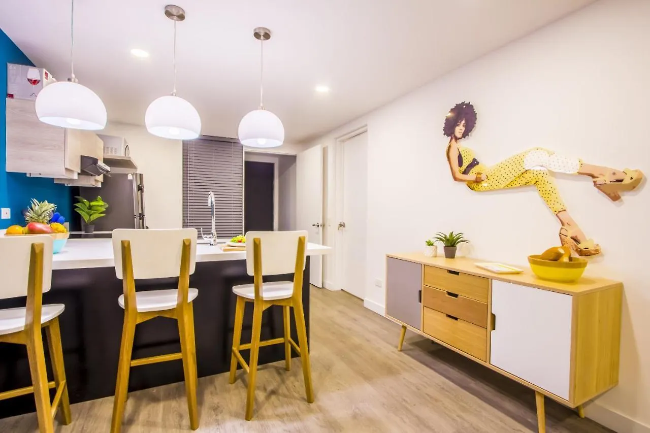 Laureles Suites By Lifeafar Medellin