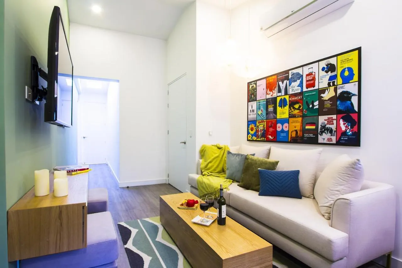 Apartment Laureles Suites By Lifeafar Medellin