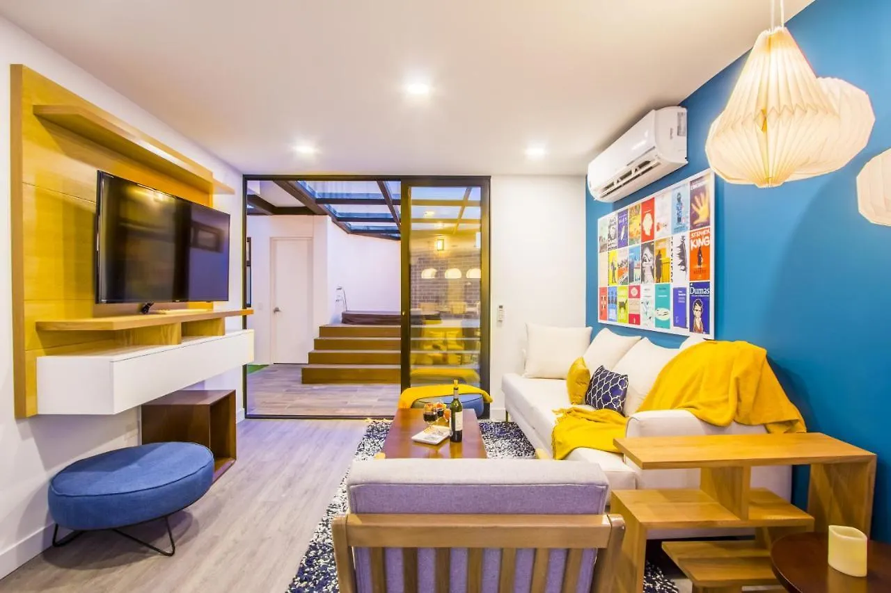 Laureles Suites By Lifeafar Medellin